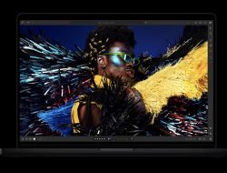 MacBook Pro 2026 Dikabarkan Hadir dengan Layar OLED dan Desain Lebih Tipis