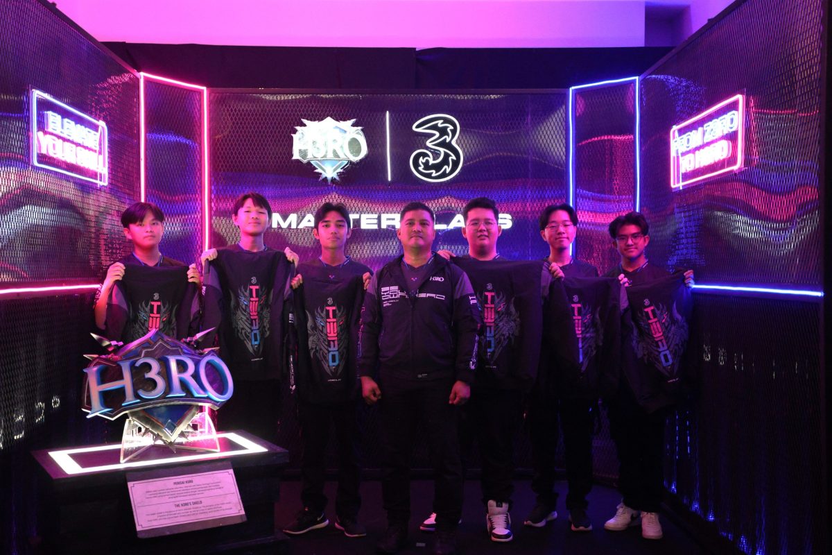 Tri Dorong Pertumbuhan Atlet Esports Muda Lewat H3RO Masterclass